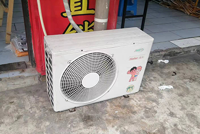 江口空调突然不制冷只吹自然风怎么办？